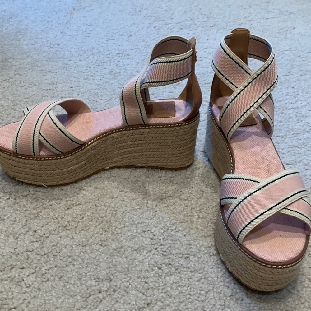 Almost new Tory Burch espadrilles.